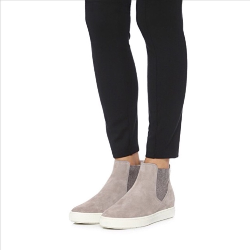 - Vince Newlyn Leather Gray high topSneaker Boots 7